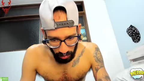 eithan_rune online show from 03/18/26, 01:20