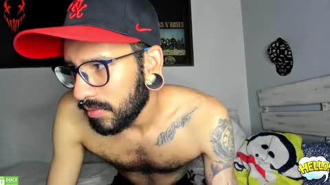 eithan_rune online show from 03/19/26, 02:04