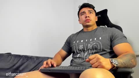 EITHAN CONOR online show from 11/01/25, 12:45