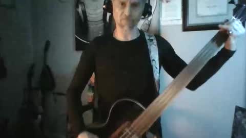 Snapshot of eiwanyorthong chatting on 03/07/26, 06:32 ThongLover6869 online show from 03/07/26, 06:32