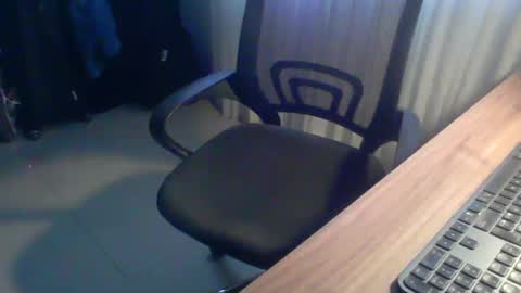 Snapshot of ekudemic chatting on 01/09/25, 10:52 Juan Pablo M online show from 01/09/25, 10:52