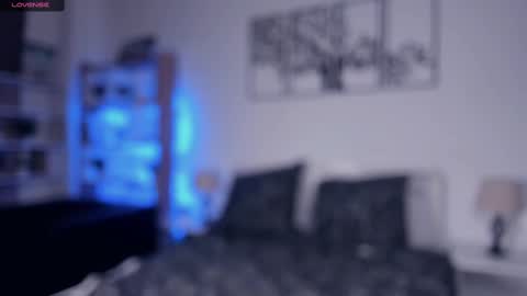 Elis 3 online show from 02/23/25, 12:30