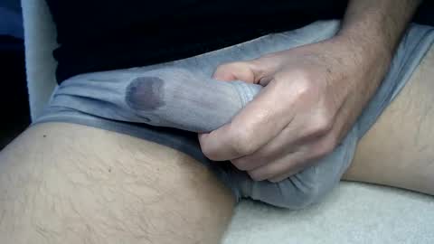 Snapshot of el_gato_lusty chatting on 12/09/24, 10:00 el gato lusty online show from 12/09/24, 10:00