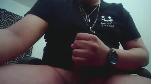 Snapshot of el_riks chatting on 02/17/25, 06:42 el_riks online show from 02/17/25, 06:42