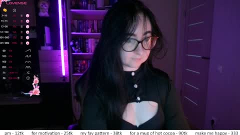 If you like it when I meow give me a thumbs up online show from 04/09/26, 10:20