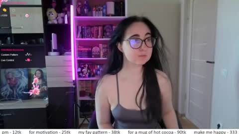 If you like it when I meow give me a thumbs up online show from 06/29/26, 01:55