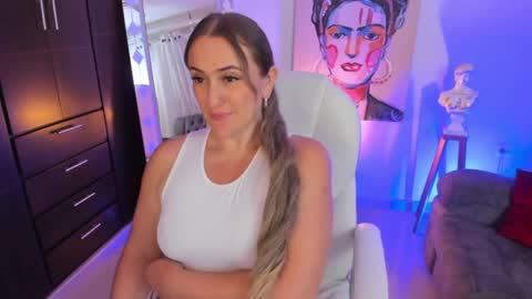 LOREIN online show from 01/30/25, 03:19