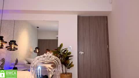 LOREIN online show from 10/16/25, 12:06