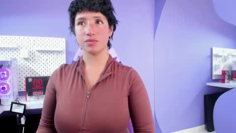 Snapshot of elaine87_ chatting on 02/26/26, 05:12 elaine87_ online show from 02/26/26, 05:12