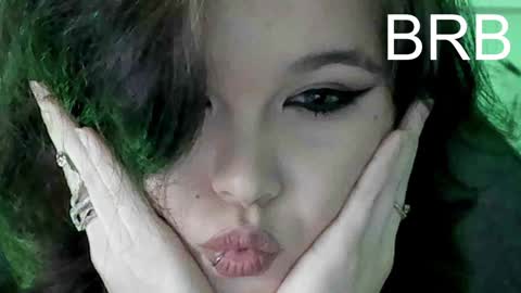 Your sweet girl online show from 12/19/24, 08:44