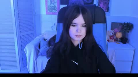 Your sweet girl online show from 11/01/25, 07:49