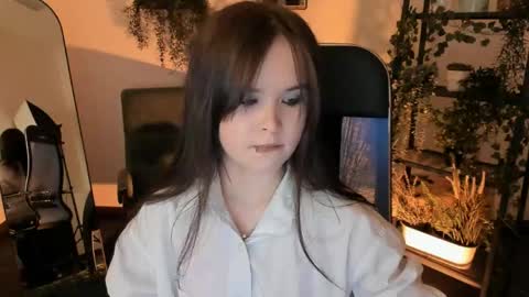 Your sweet girl online show from 04/27/26, 04:05
