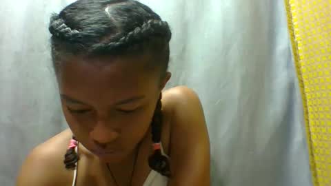 elaliealdy online show from 09/15/25, 07:19