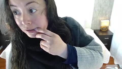 elamurray online show from 11/03/25, 11:11