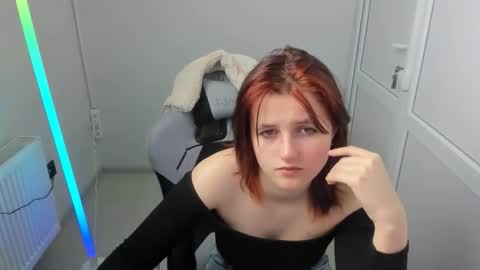 Evie online show from 05/04/26, 07:15