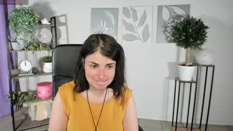 Snapshot of elara_starfall chatting on 06/22/26, 05:15 Marta online show from 06/22/26, 05:15