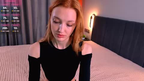 ElaraSun online show from 04/20/26, 07:48