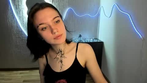 elastikiss online show from 02/23/26, 04:21