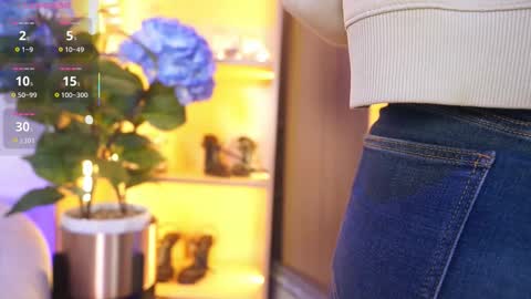 Elasummeer online show from 11/22/25, 11:53