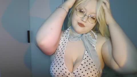 elayne_sweet online show from 06/12/26, 06:12