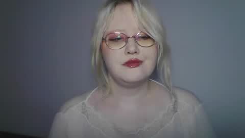 elayne_sweet online show from 06/28/26, 06:08
