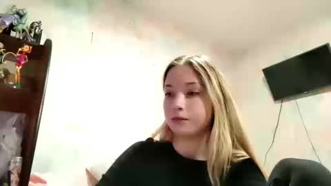 MIa online show from 03/12/26, 10:43