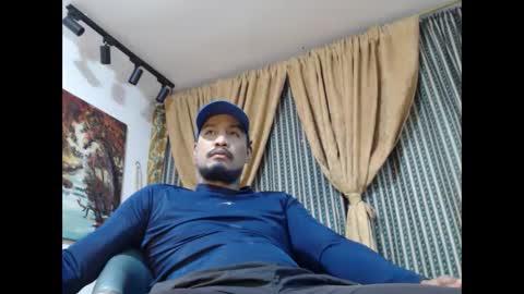 Snapshot of elcaballeroblack chatting on 10/05/25, 11:46 elcaballeroblack online show from 10/05/25, 11:46