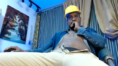 Snapshot of elcaballeroblack chatting on 10/25/25, 01:24 elcaballeroblack online show from 10/25/25, 01:24