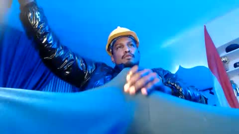 Snapshot of elcaballeroblack chatting on 11/15/25, 03:15 elcaballeroblack online show from 11/15/25, 03:15