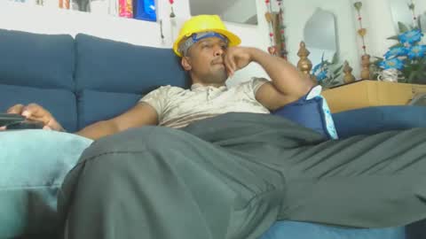 Snapshot of elcaballeroblack chatting on 03/01/26, 05:04 elcaballeroblack online show from 03/01/26, 05:04