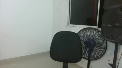 Snapshot of elcejass chatting on 05/09/26, 03:12 elcejass online show from 05/09/26, 03:12