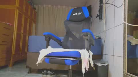 Snapshot of elcimar53 chatting on 03/07/26, 06:38 Elcimar online show from 03/07/26, 06:38