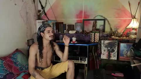 Snapshot of eleazar_blake chatting on 10/20/25, 05:46 Sir Eleazar online show from 10/20/25, 05:46