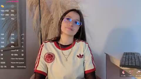 Snapshot of elecktra_sweet chatting on 06/23/26, 07:56 Elecktra online show from 06/23/26, 07:56