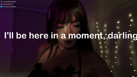 ELECKTRA online show from 10/25/25, 05:04