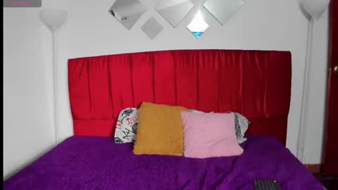 electra__moon online show from 11/29/25, 06:16