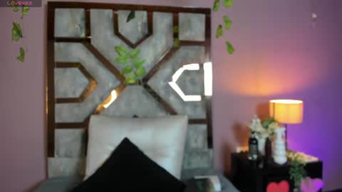 electra_gosselin online show from 06/18/26, 01:50