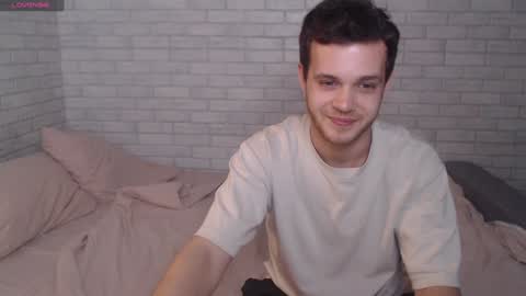 Alex online show from 12/01/24, 04:40