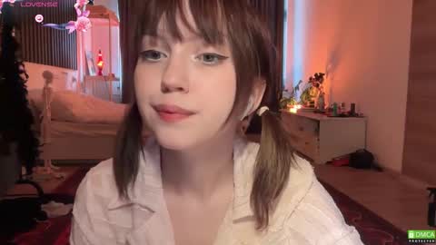 Snapshot of electric_woman chatting on 03/26/26, 01:06 Aleksa online show from 03/26/26, 01:06