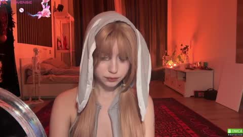 Snapshot of electric_woman chatting on 04/06/26, 07:15 Aleksa online show from 04/06/26, 07:15