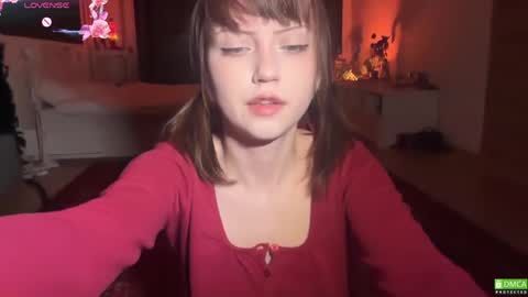 Snapshot of electric_woman chatting on 04/10/26, 06:34 Aleksa online show from 04/10/26, 06:34