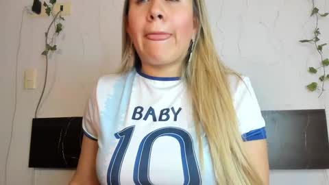 Electra  online show from 02/22/25, 03:23