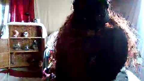 Snapshot of elegant_dash chatting on 11/05/25, 04:51 Jordan online show from 11/05/25, 04:51