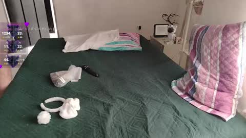 Snapshot of elektra_and_konan_01 chatting on 02/17/26, 01:40 Elektra and Konan online show from 02/17/26, 01:40