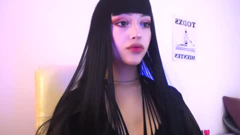 Snapshot of elektra_sky11 chatting on 11/30/25, 10:14 Elektra Sky online show from 11/30/25, 10:14