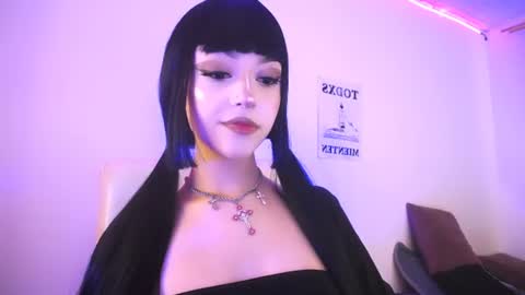 Snapshot of elektra_sky11 chatting on 06/18/26, 09:08 Elektra Sky online show from 06/18/26, 09:08