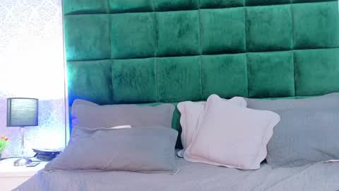 Snapshot of elektradoll1 chatting on 05/06/26, 11:48 elektradoll1 online show from 05/06/26, 11:48
