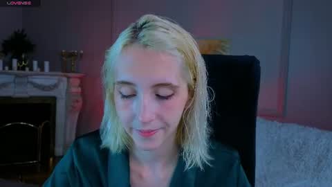 Elen  online show from 06/25/26, 05:23