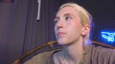 Elen  online show from 06/27/26, 05:23