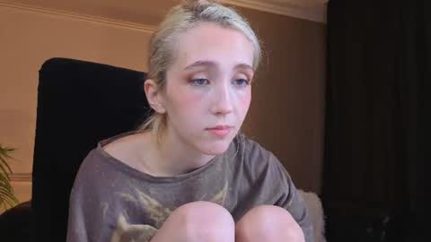 Elen  online show from 07/09/26, 05:33
